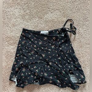 URBAN OUTFITTERS Black floral wrap tie skirt